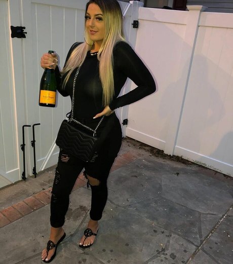 Rachel S model nude image