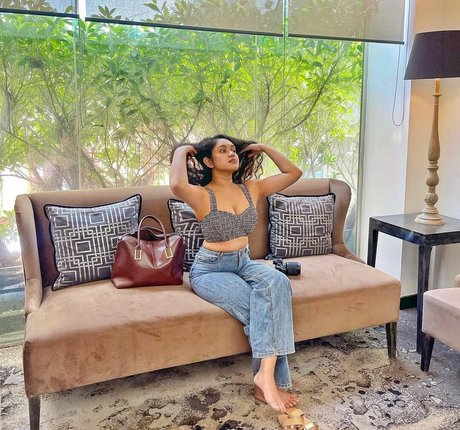 blonde handjob onlyfans best image