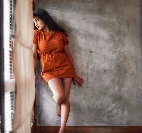 Nimesha Jayarathne naked actress pictures