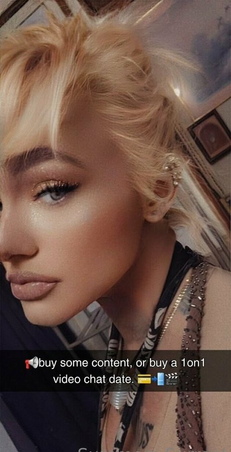 summerr surreal sex model img