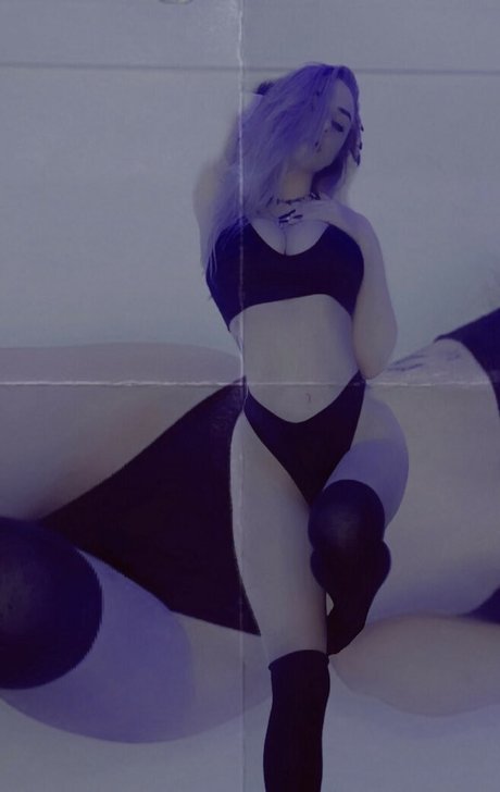 shemale fucks girl onlyfans porno img