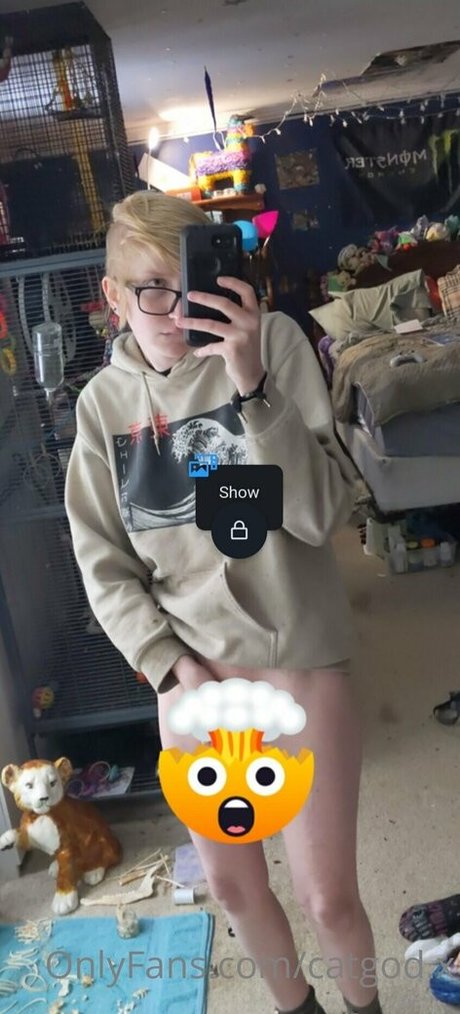 catgod x model free photos