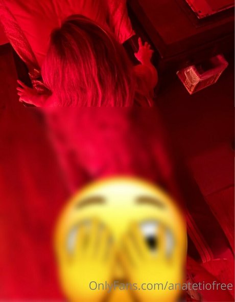 anatetiofree pornstar erotic picture
