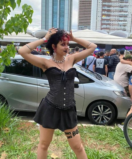 Aurwrayag model sexy pictures