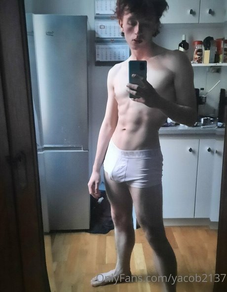 yacob2137 star nude gallery