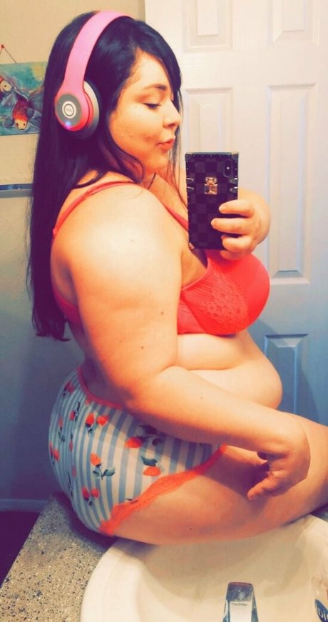 lilycupcakes star pornographic picture