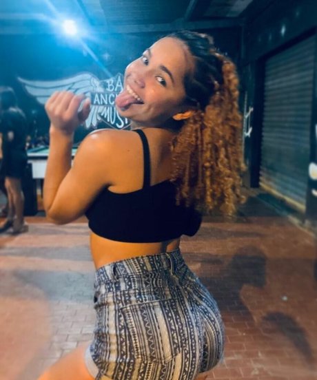 Mariarochaaaa naked actress pictures