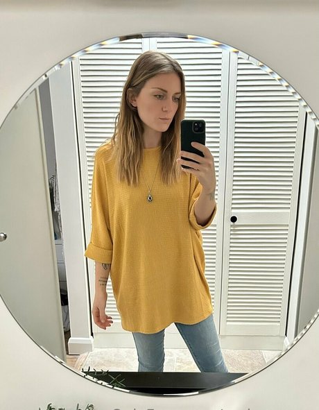 amber roses hot star archive