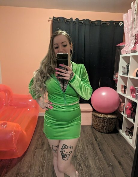 heysweetsophie tease pornstar xxx picture