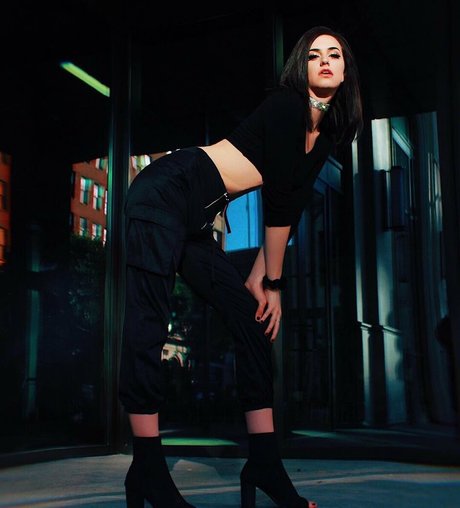 Sophie Sommers xxx star photo