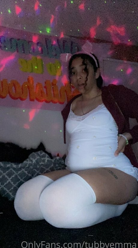 tubbyemma art model gallery