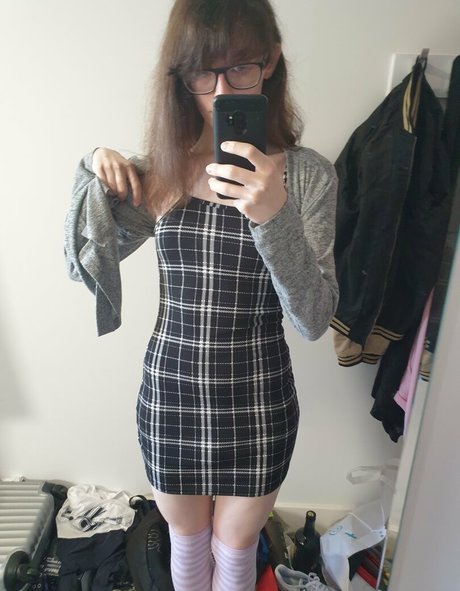 knees onlyfans sexy naked gallery