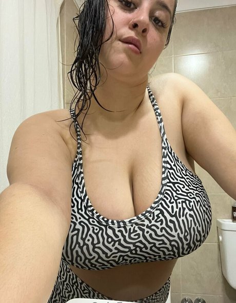 leluqueenz naked model galleries