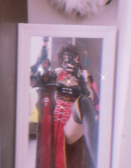 squat onlyfans art nude photo