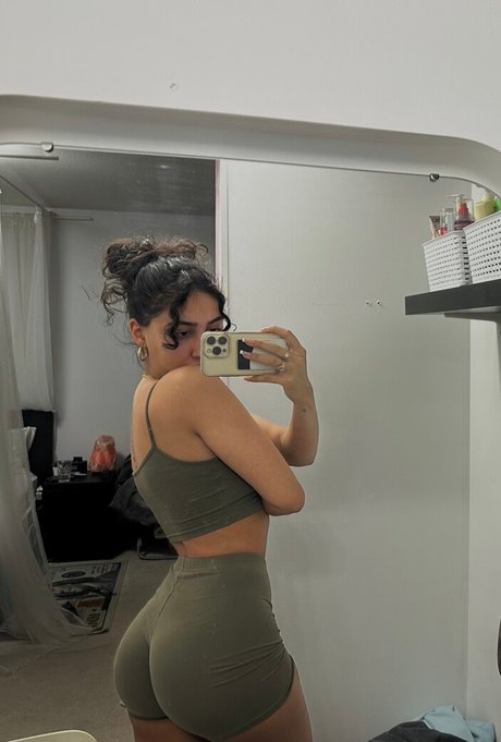 mature big tits onlyfans pretty photos