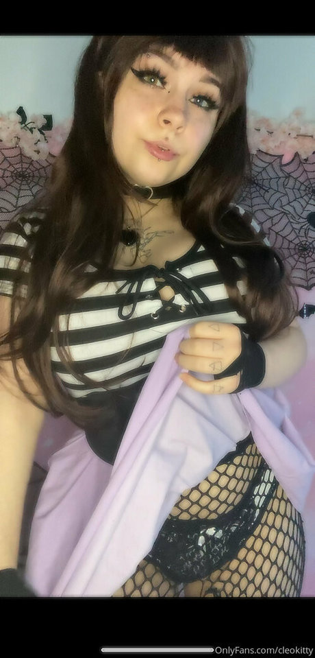 sucking cock onlyfans sexy nude img