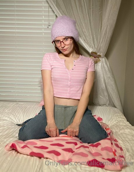 alicemarchfree nudes actress galleries