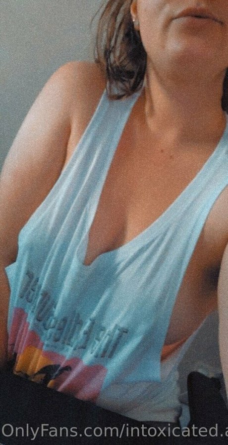 intoxicated aussies model art images