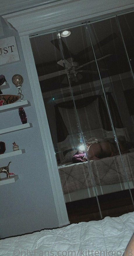 Kittenjojo18 pornstar nudes pic