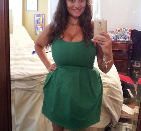 Avery Harwood pornstar exclusive photo