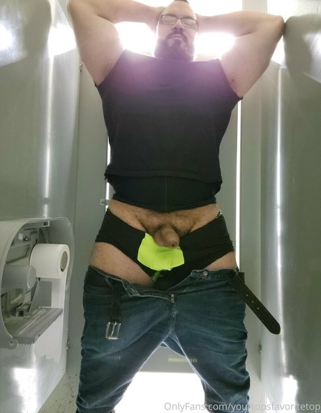 yourtopsfavoritetop model pretty pics