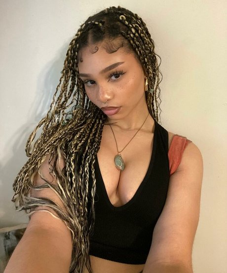 Oirpacid exclusive model pictures