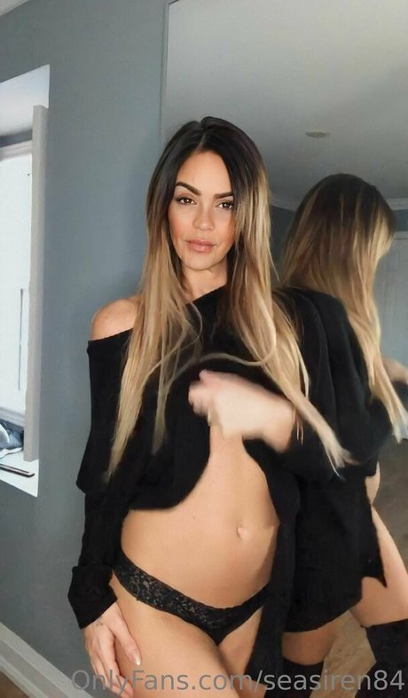 seasiren84 sexy star pics