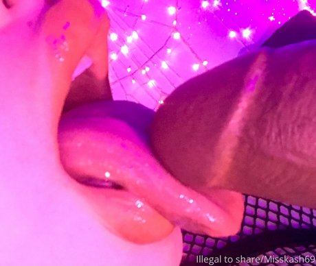 blonde handjob onlyfans hot img