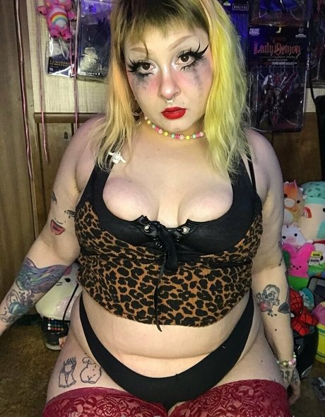 scribblelegs nudes star pic