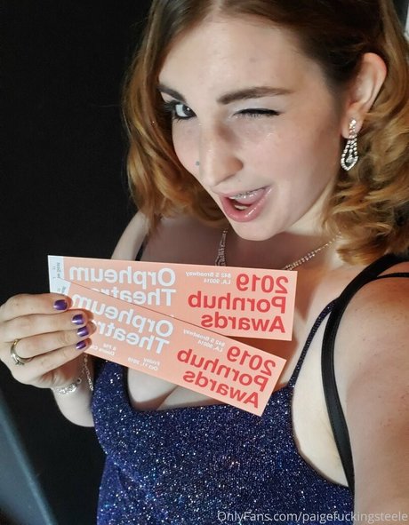 paigefuckingsteele nude model pics