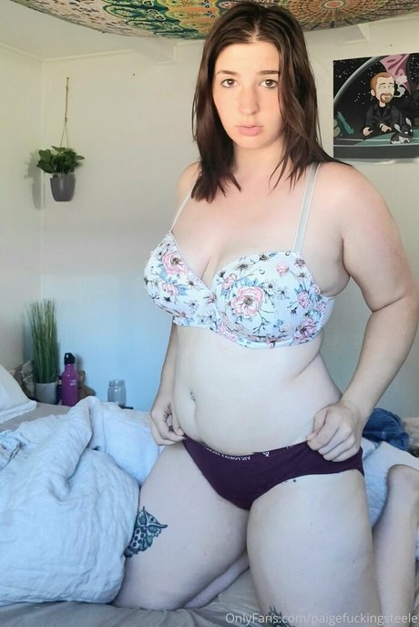 paigefuckingsteele pretty pornstar galleries