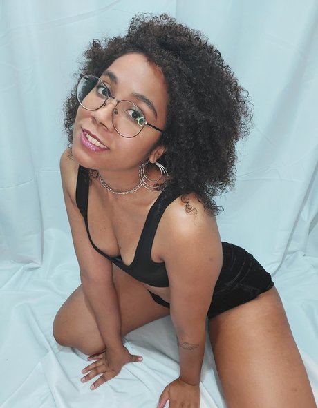 Slightly Expired pornstar beautiful images