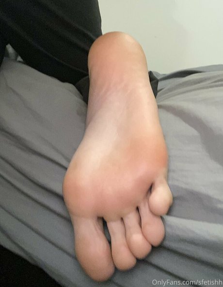 sfetishh pornographic model images