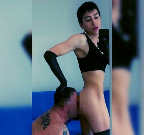 Viper Fierce naked actress pictures