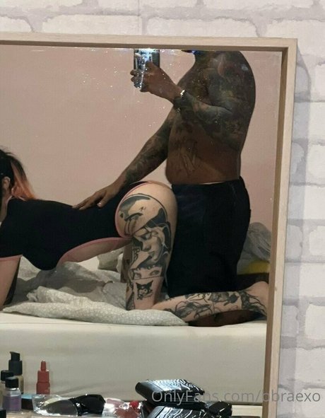 Thotoro star art galleries