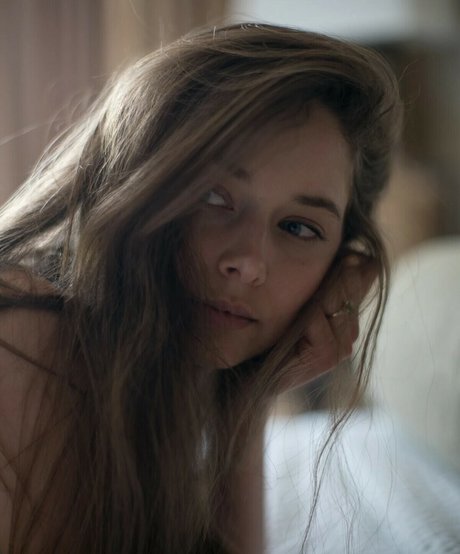 Cait Del Mar model gallery