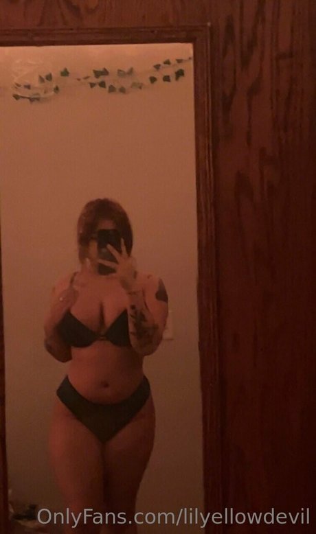 Lilyellowdevil high quality star picture