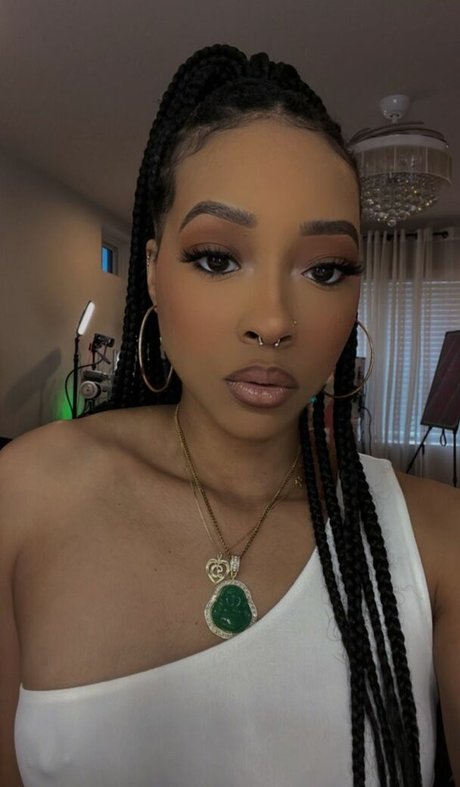 old young lesbian onlyfans sexy nudes photos