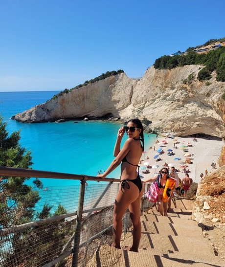 gabriela miha18 beautiful actress photo