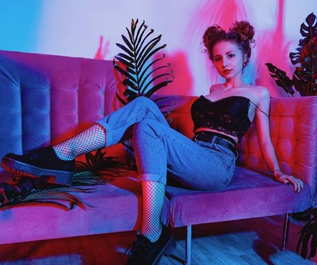 Alina Kurzova pornstar high quality image