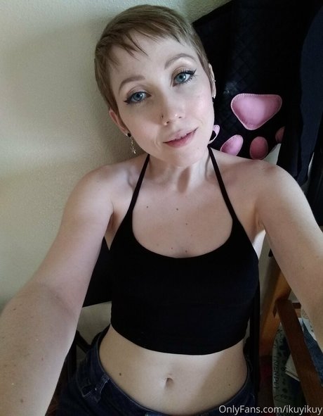 ikuyikuy pornstar beautiful picture