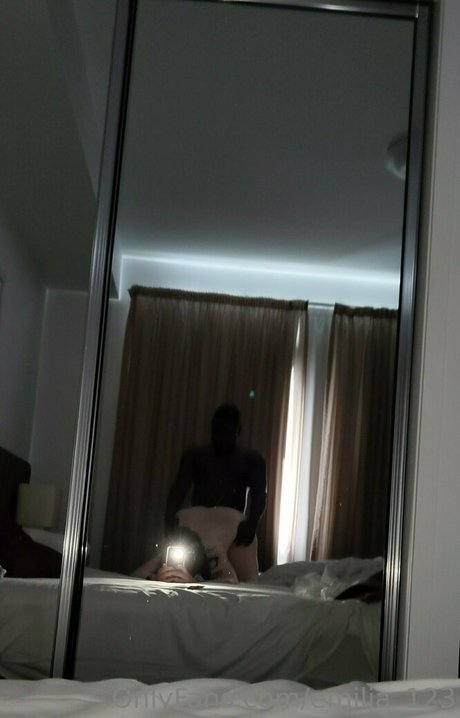 emilia 123 star picture