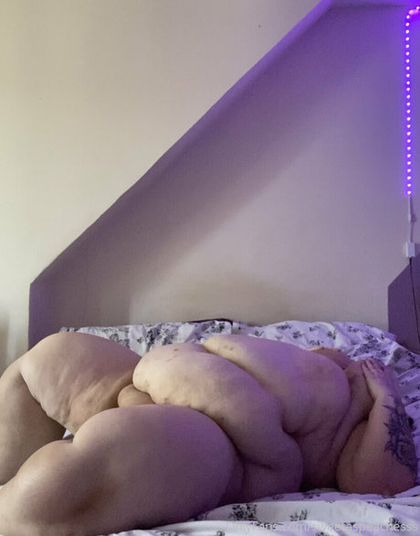 sweetaspeachesss pretty star gallery