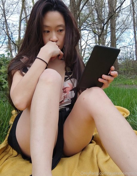 ayakensington erotic star img