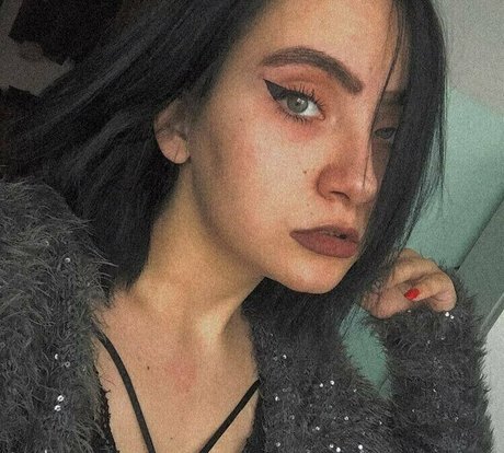 kseniabeautiful07 hot star pictures