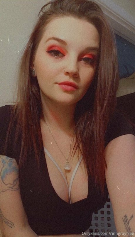 rinngrayfree erotic model photo