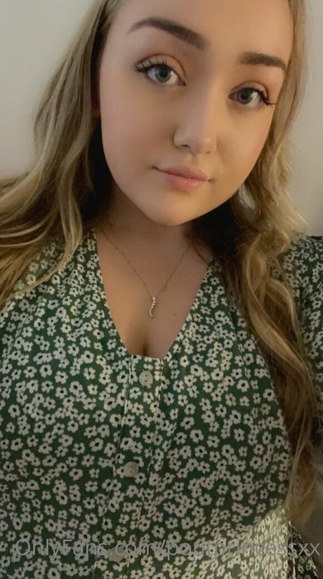 poutprincessxx Photo Gallery