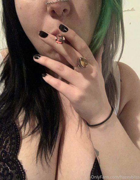 hazeybliss pornstar nice pictures
