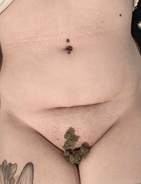 hazeybliss beautiful pornstar photo