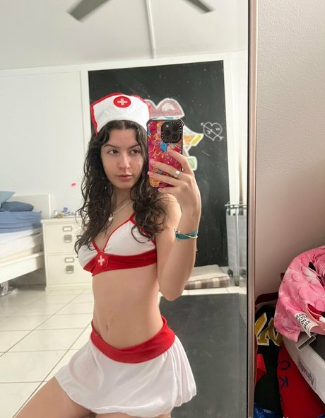 Frenchava high quality model images